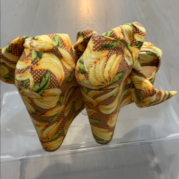 Pin-Up stars Suede platform! Banana - Picture 4 of 8